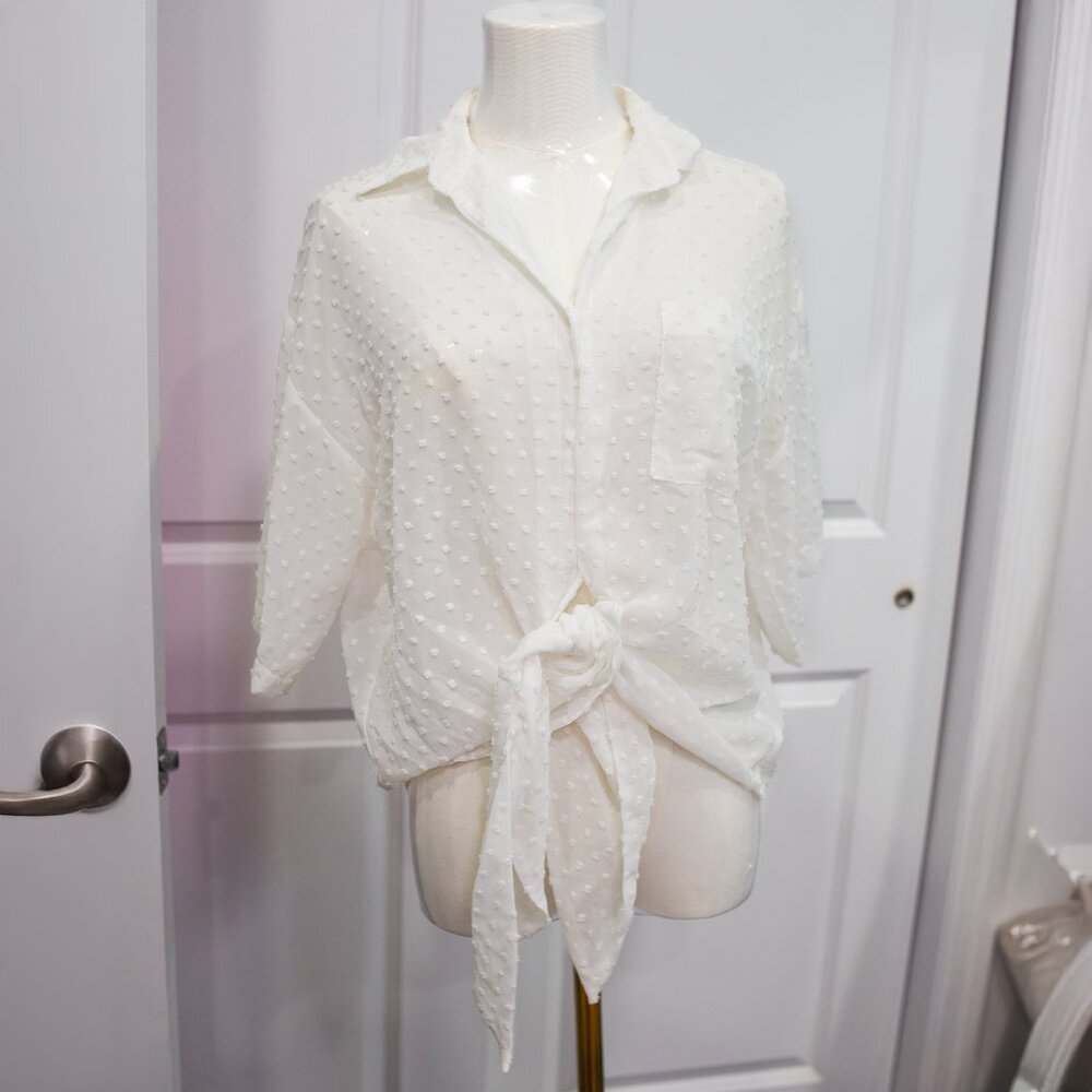 ASOS DESIGN White Swiss Dot Tie-Front Blouse – Size US 4